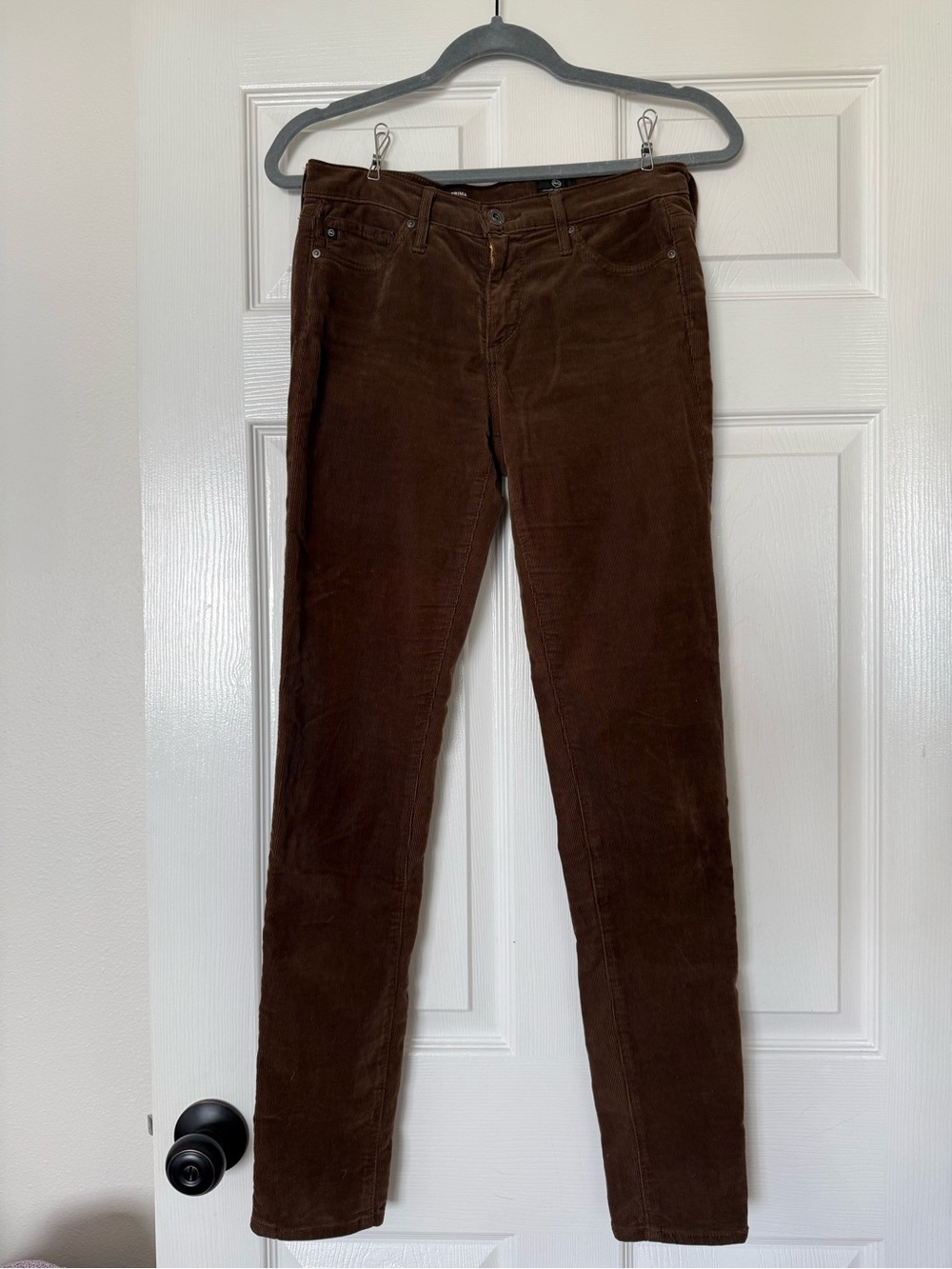 AG The Prima cigarette leg pants